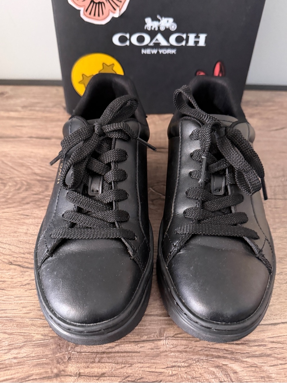 COACH Black Leather Low-Top Lace-Up Sneakers
